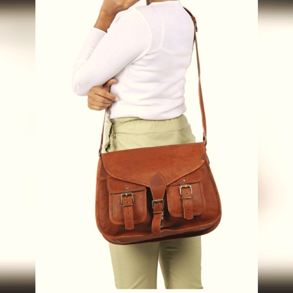 VINTAGE KomaHAND CRAFTED BROWN GENUINE LEATHER CROSS BODY Messanger Satchel Bag